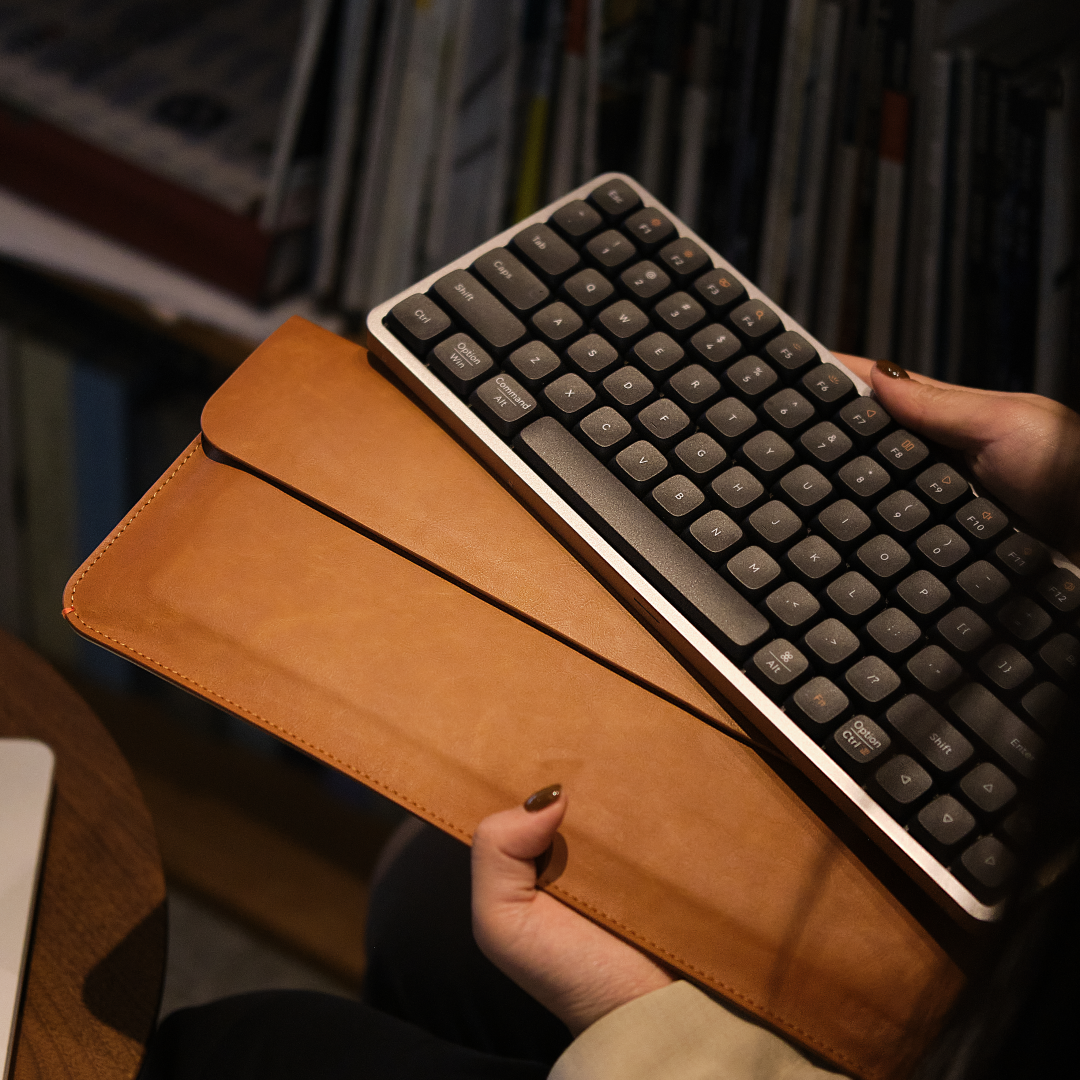 Lofree Keyboard Sleeve for Flow84 PU Leather (Brown)